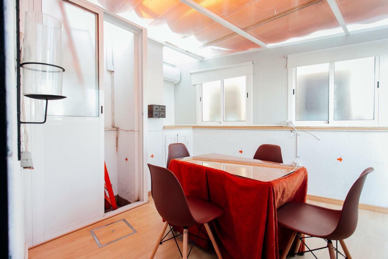 Bright Duplex W/ Terrace Appartement Sevilla Buitenkant foto