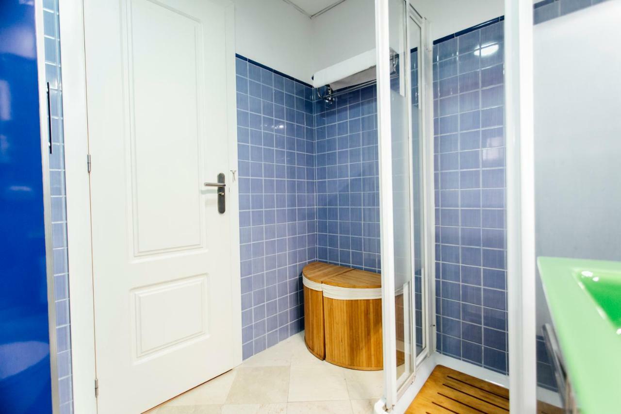Bright Duplex W/ Terrace Appartement Sevilla Buitenkant foto