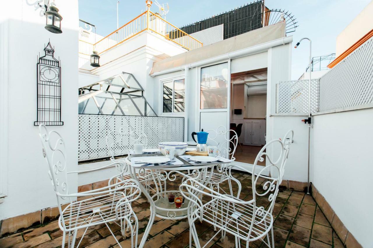 Bright Duplex W/ Terrace Appartement Sevilla Buitenkant foto